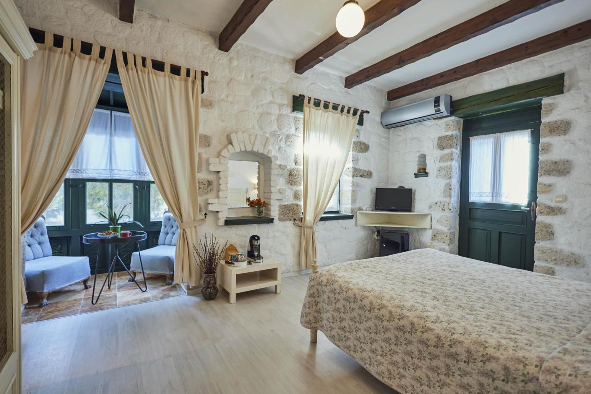Alacati Zeytin Konak Hotel Eksteriør bilde