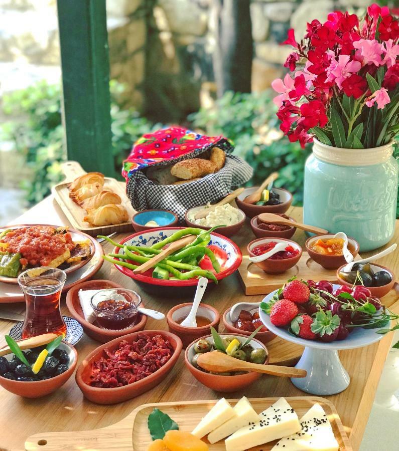 Alacati Zeytin Konak Hotel Eksteriør bilde